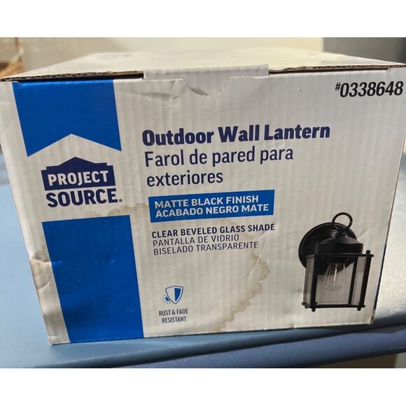 Outdoor Wall Lantern Matte Black 6.16x4.72x8.25” Beveled Glass Shade New in Box - Picture 5 of 5